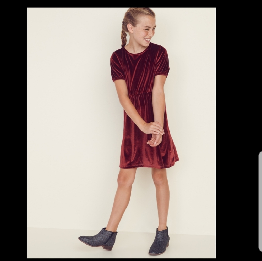 Waist-Defined Velvet Dress for Girls